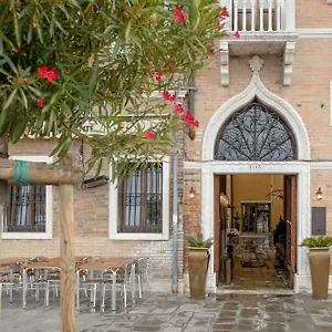 Palazzo Veneziano - Collection Szálloda